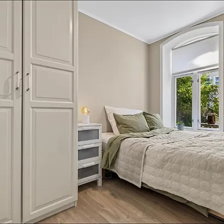 Eden Oasis, Bakklandet With Free Parking! Daire Trondheim