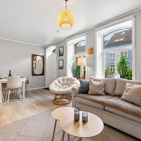 Eden Oasis, Bakklandet With Free Parking! *